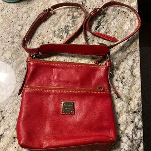 dooney and bourke red crossbody